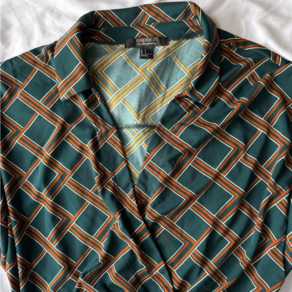 Green & Orange Geometric Cropped Blouse